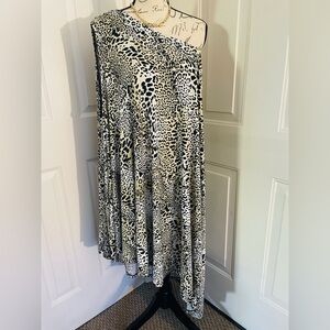 Chic Leopard Print Women's Half Sleeve Top